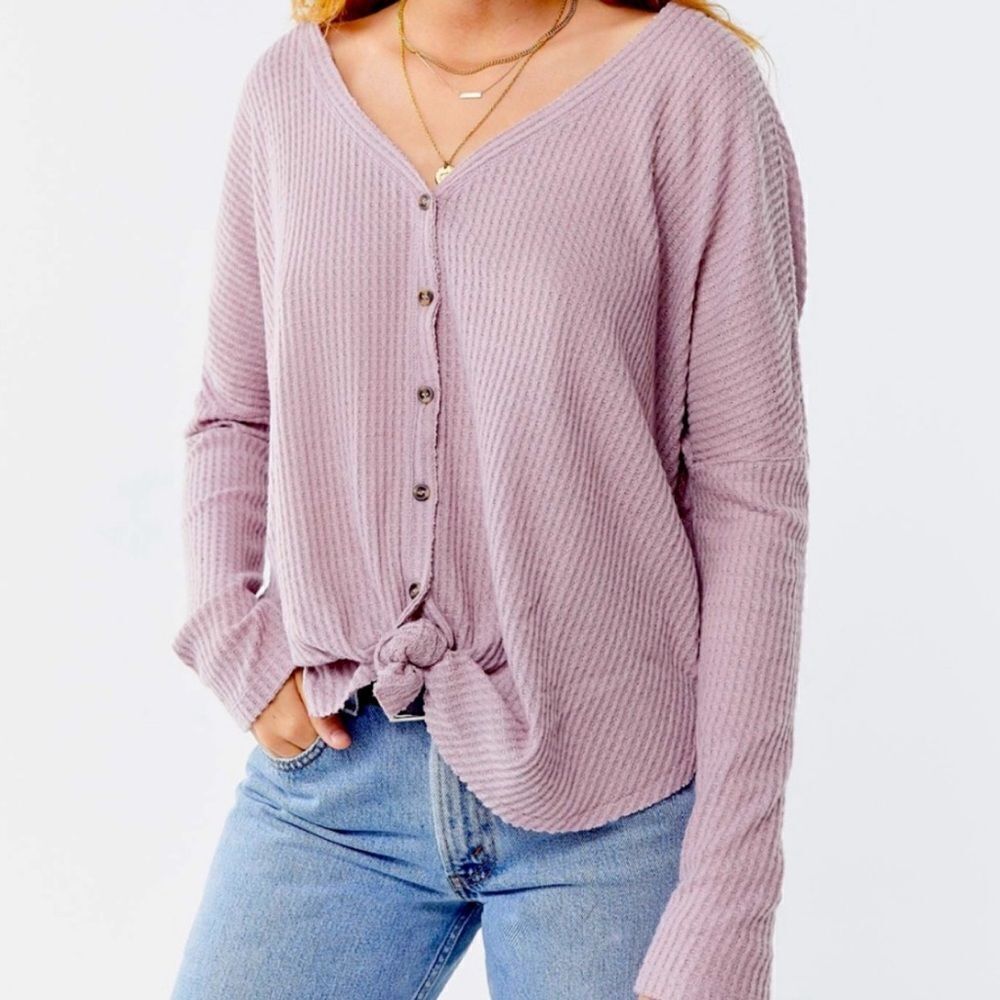 OUT FROM UNDER Waffle Thermal URBAN OUTFITTERS Casual Top - Picture 5 of 7